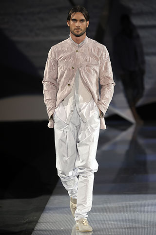 Giorgio Armani / - 2009